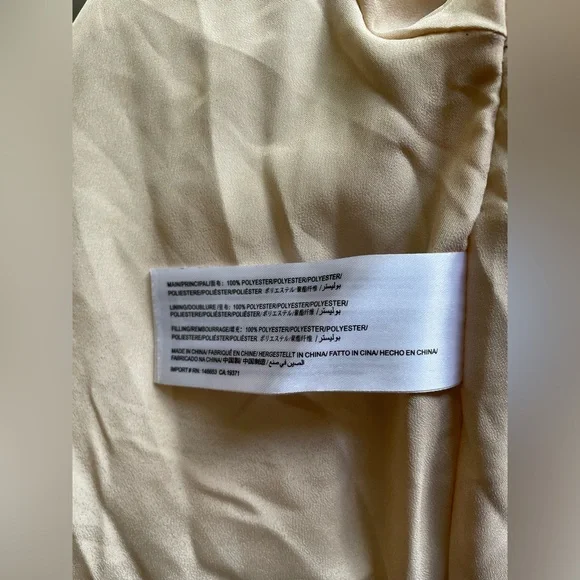 The Fifth Label Women Beige Puffer Jacket Size Medium - Picture 12 of 12